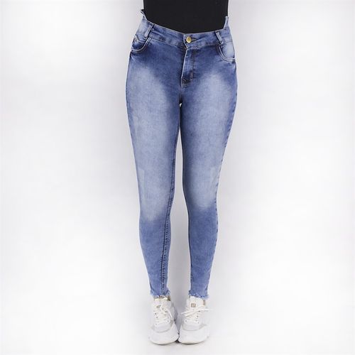 calça jeans feminina barra desfiada